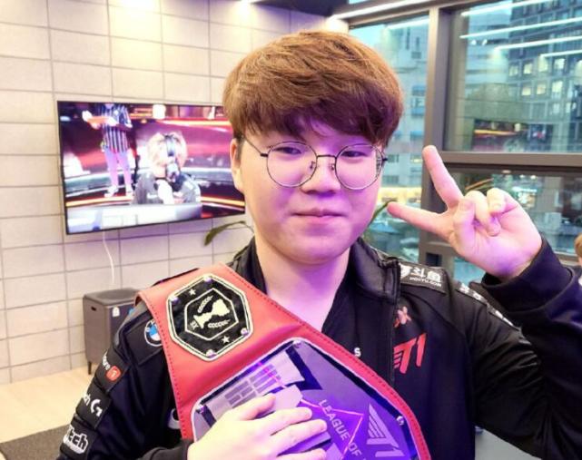 曼联球迷仍 曼联球迷仍