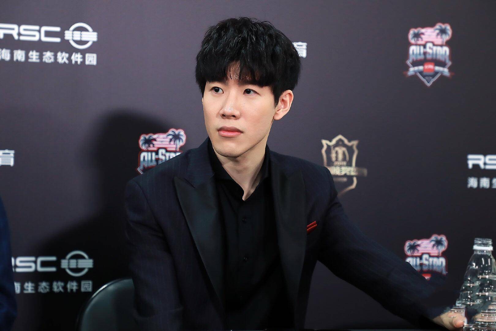 它更是一个 它更是一个